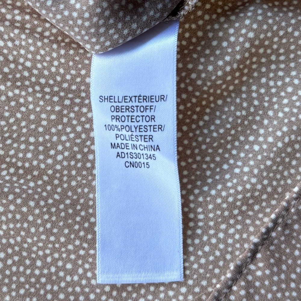 Adrianna Papell Taupe Textured top Blouse micro dot pattern elegant  Sz L - Picture 6 of 7